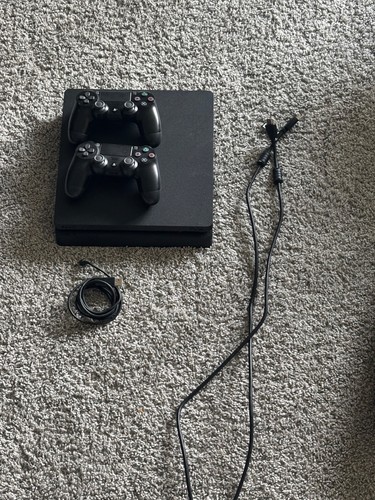 Playstation slim 1tb console - playstation,
